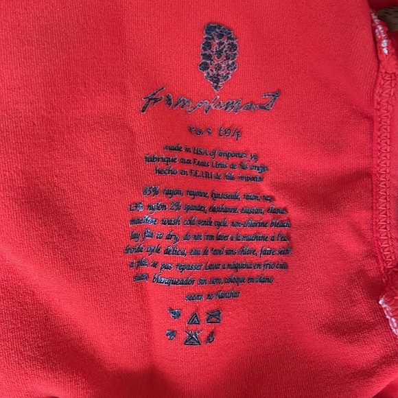 FPMovement red/orange onesie - Picture 3 of 3